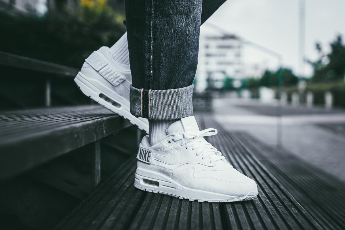 Nike WMNS Air Max 1-100 